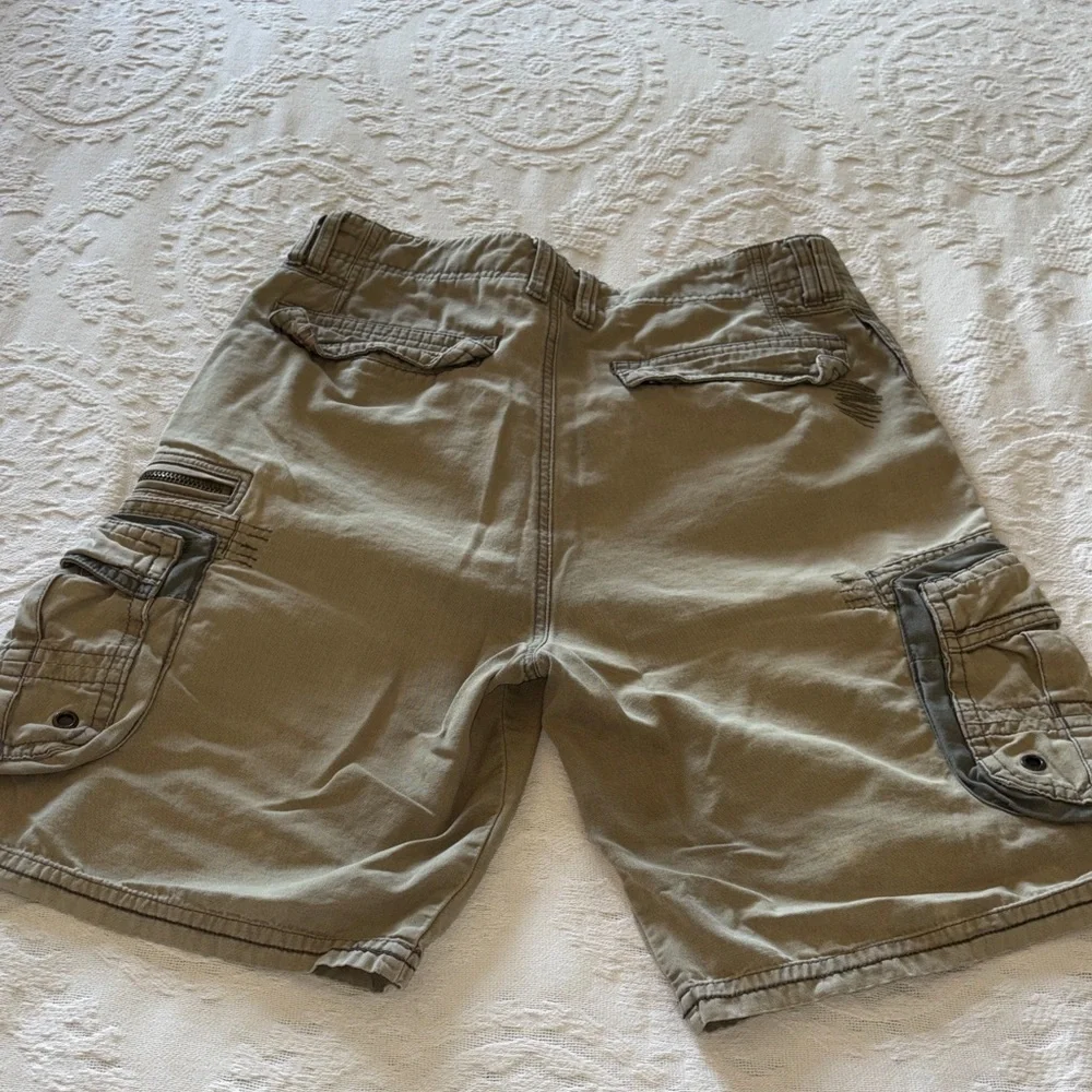 Quicksilver Men's olive green Cargo Shorts Gently Loved 34